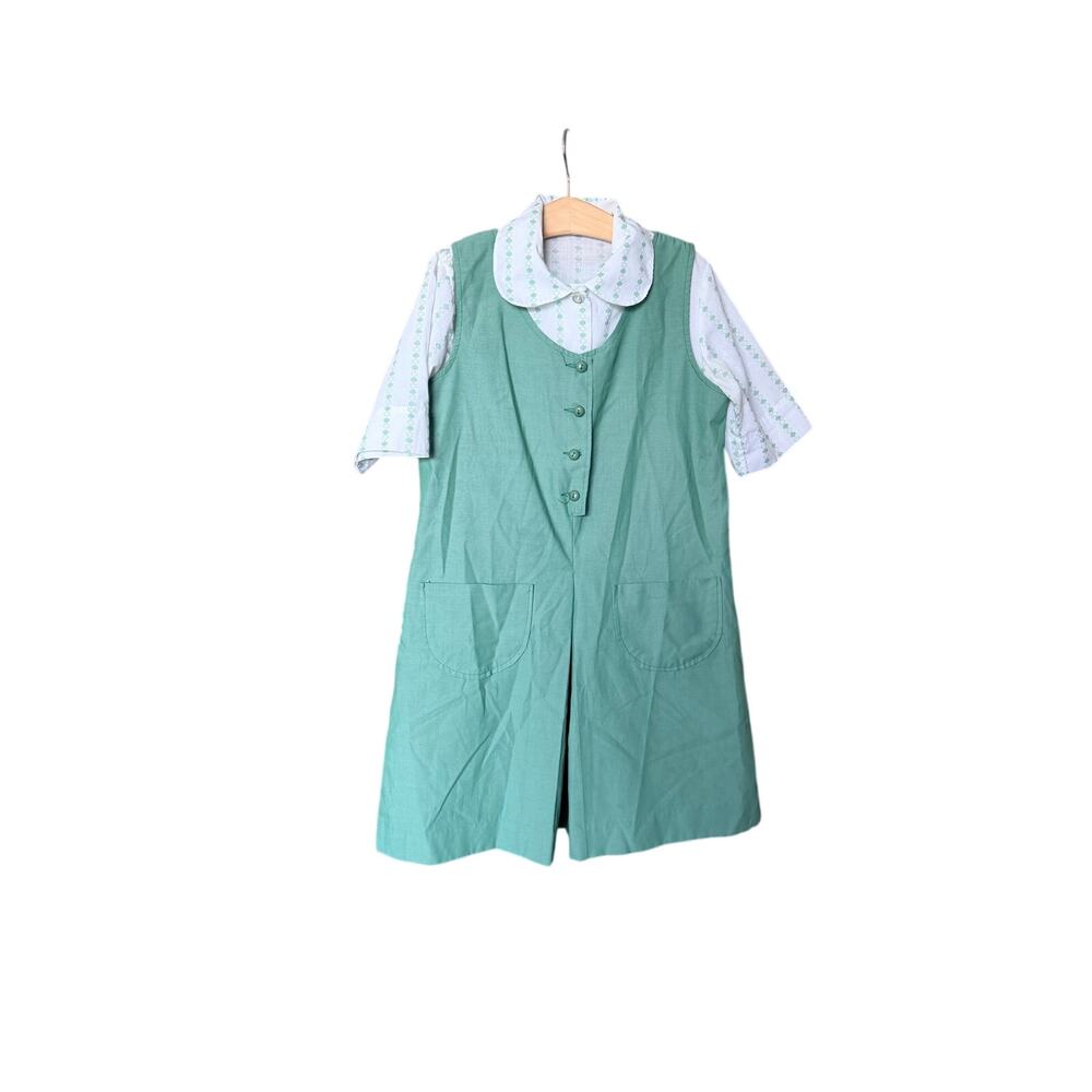 Vintage Girl Scouts of America green jumper and button down shirt size 14